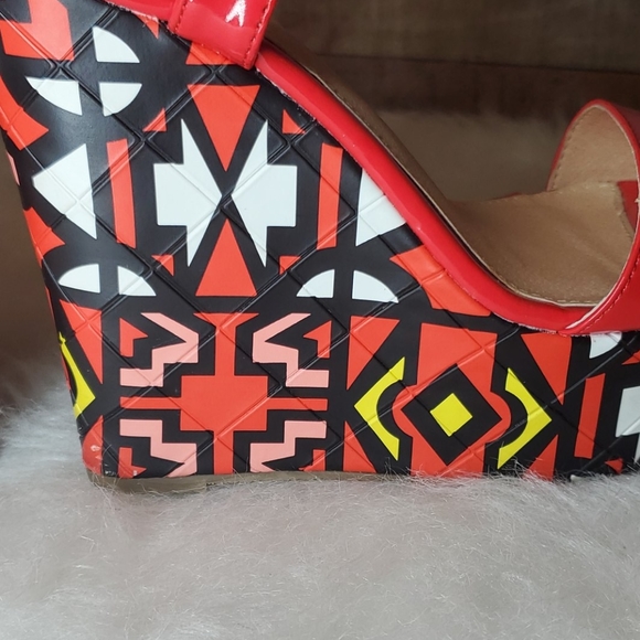 Liliana Wedges - Picture 6 of 12